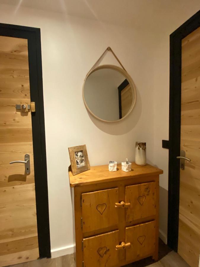 Les Bouquetins Apartment ลาคลูซาซ์ ภายนอก รูปภาพ